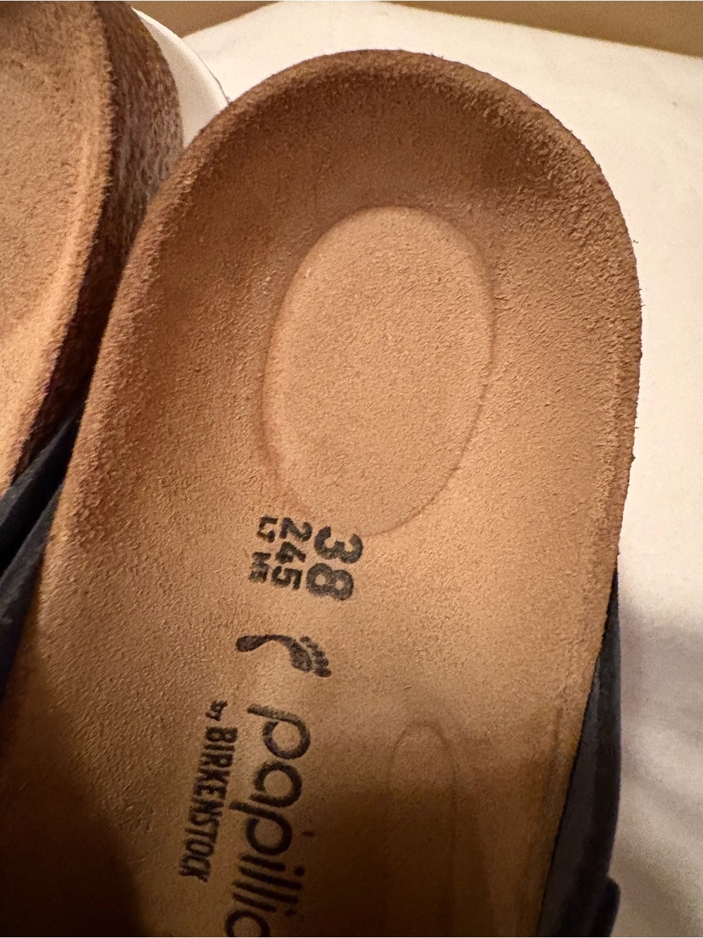 Women size 38 Birkenstock platform sandal in Navy - Picture 6 of 8